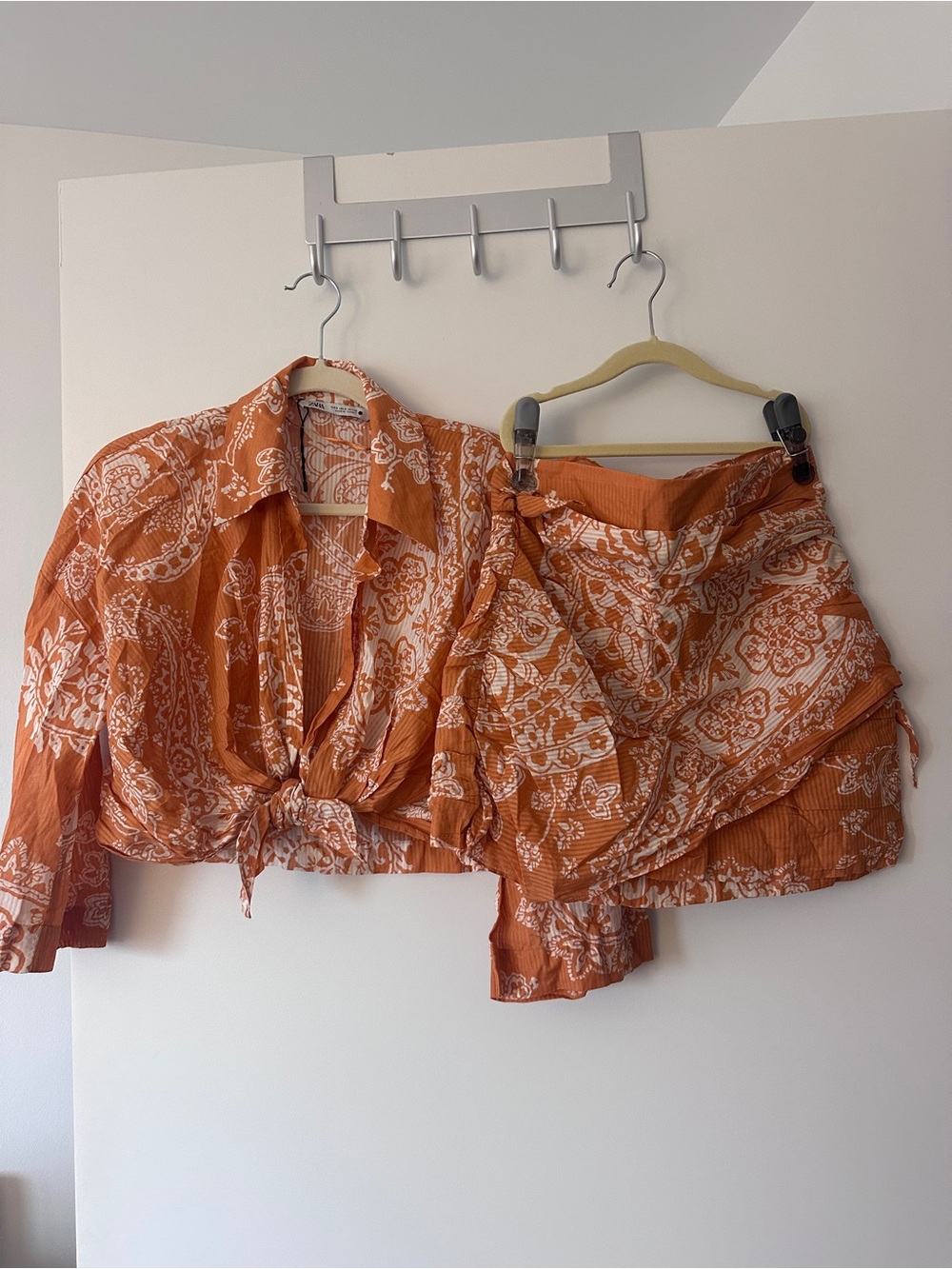 Zara Orange and White Paisley Button-Down Crop Shirt